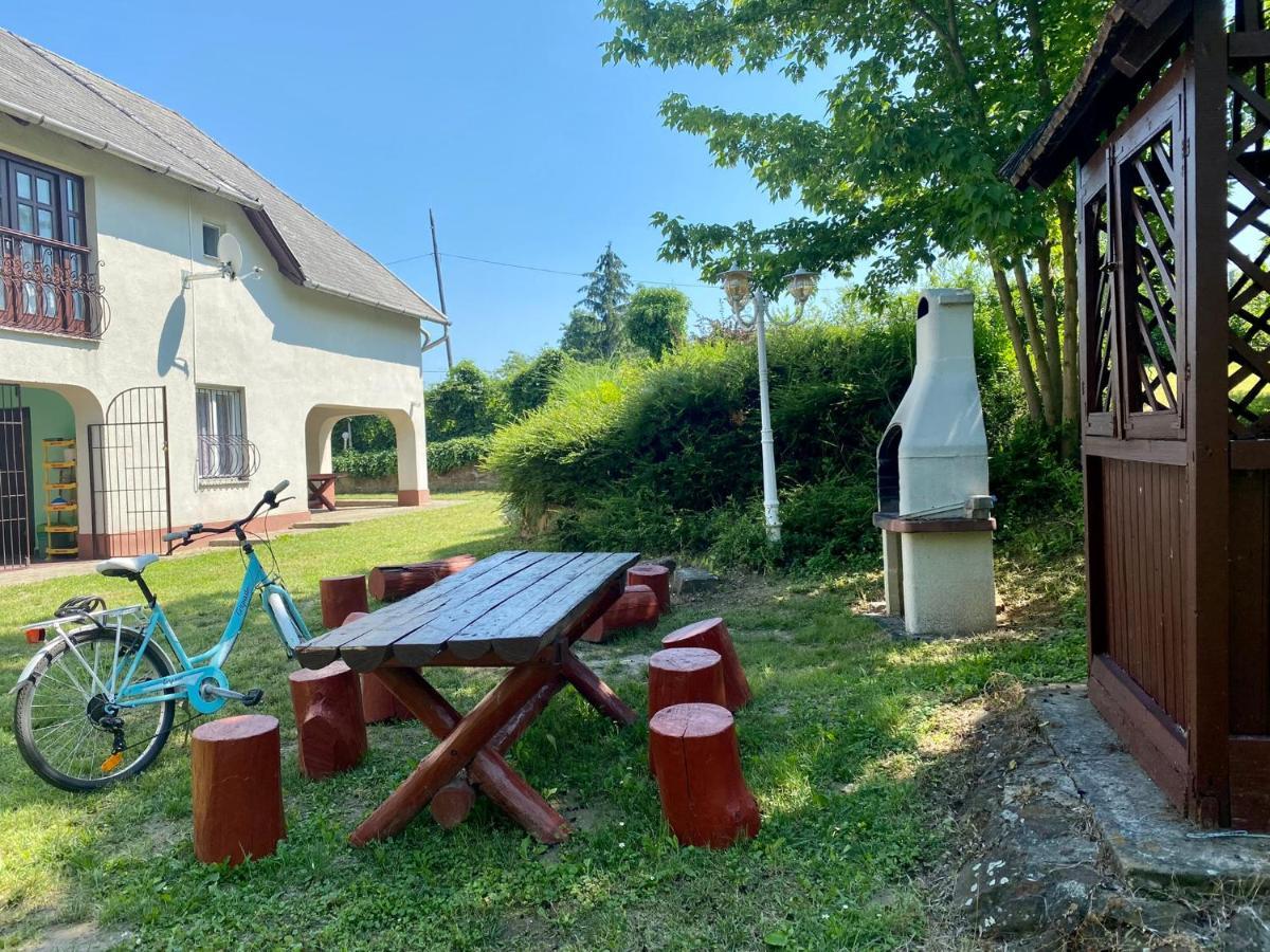 Toereki 34 Vendeghaz Apartment Siofok Luaran gambar
